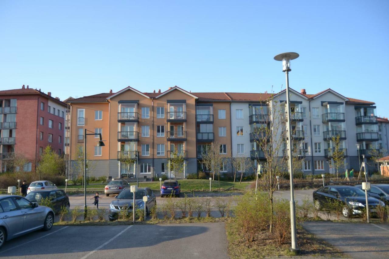 Galaxy Apartments Airport ヴァンター エクステリア 写真