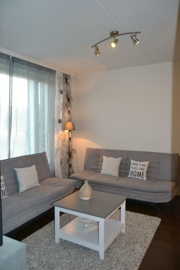 Galaxy Apartments Airport ヴァンター エクステリア 写真